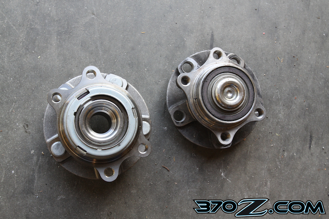 370Z wheel bearing diameter